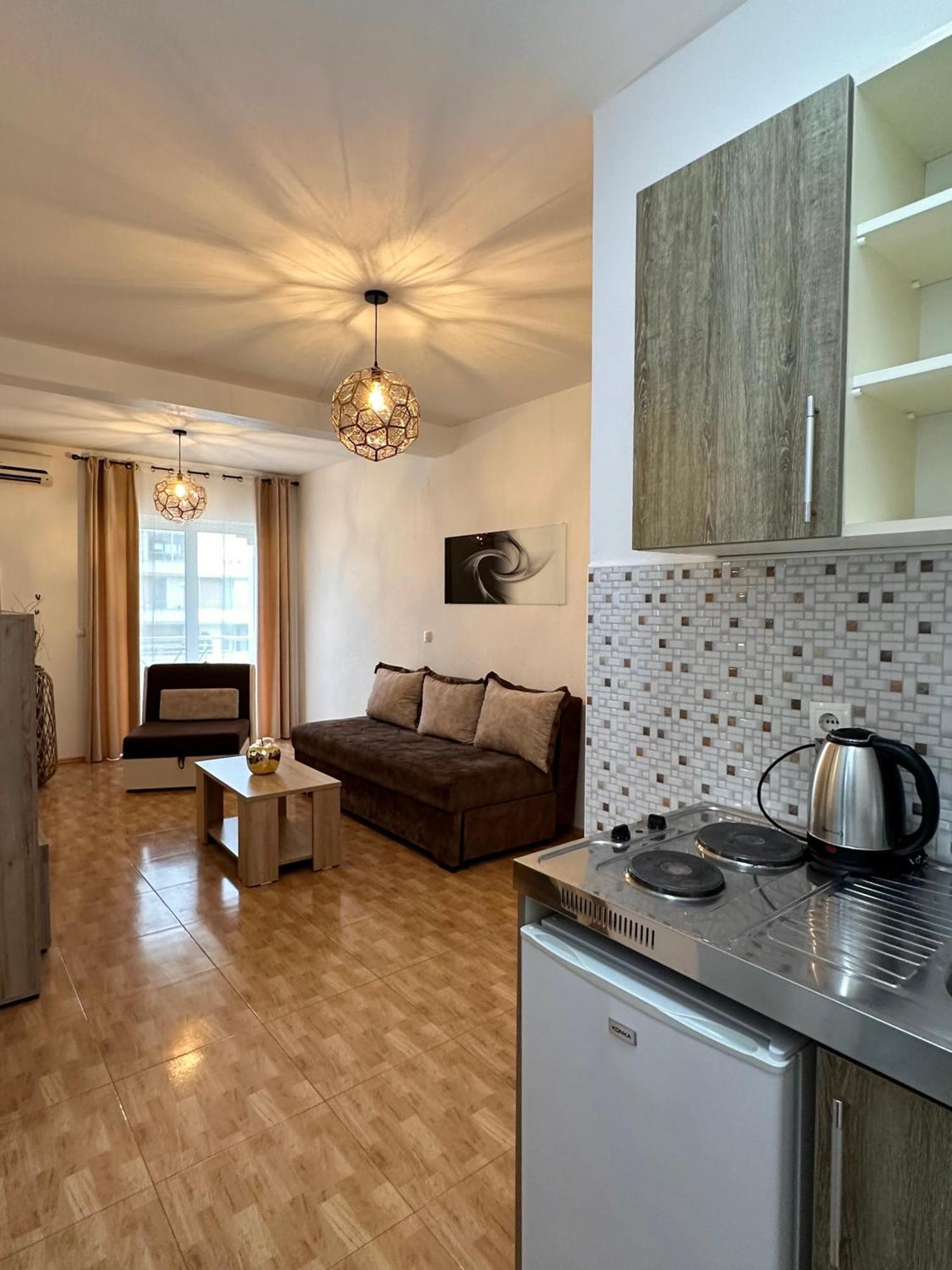 Apartmens Xhenis Lux Ulcinj Exterior foto
