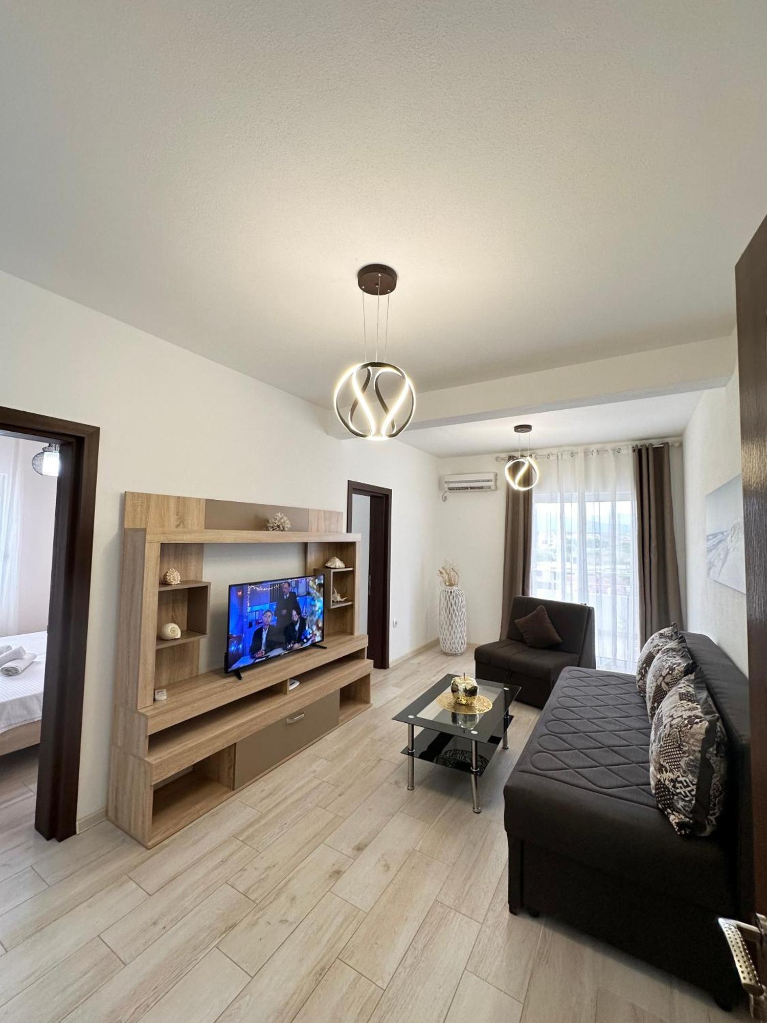 Apartmens Xhenis Lux Ulcinj Exterior foto